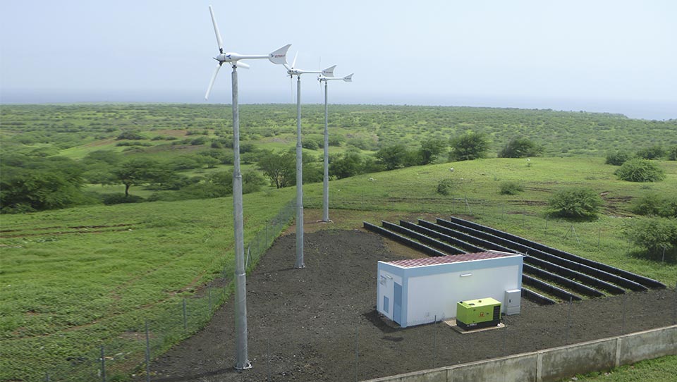 AGUA-ENERGÍA - 2011. Cabo Verde: electrificación rural con microrredes