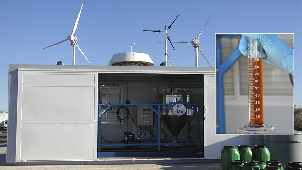 ENERGÍAS RENOVABLES - 2006. Primera planta de producción de biodiesel instalada en Canarias